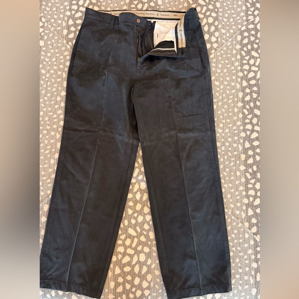 M47- Tommy Bahama Men's Black Dress Pants